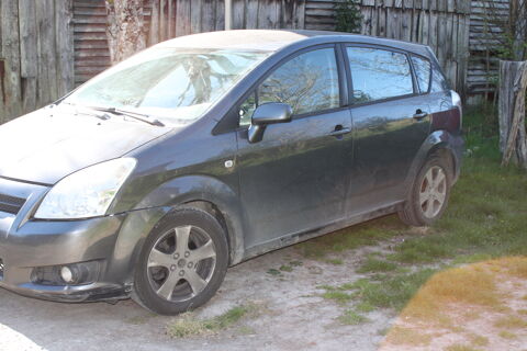 Toyota corolla verso MC 136 D-4D 5pl FAP Les Bleus