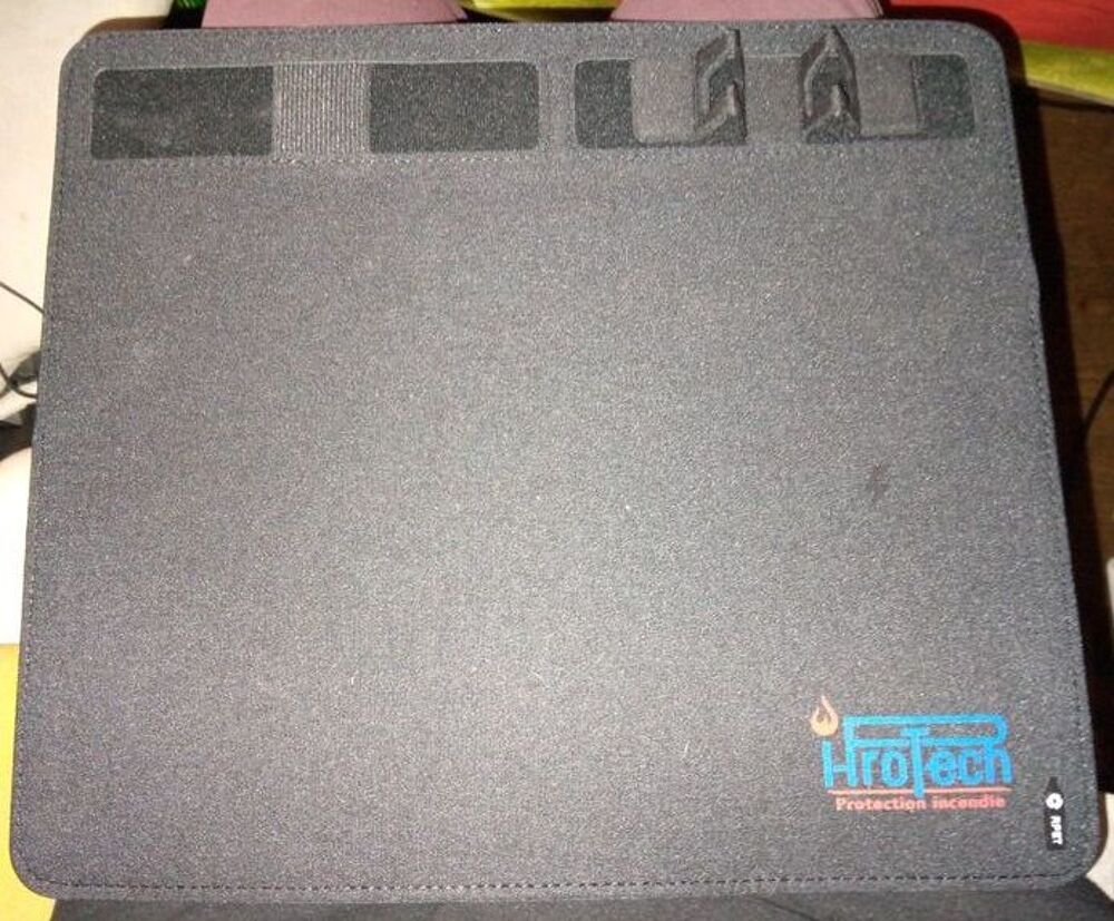 Tapis de souris avec support smartphone et chargeur sans fil Matériel informatique