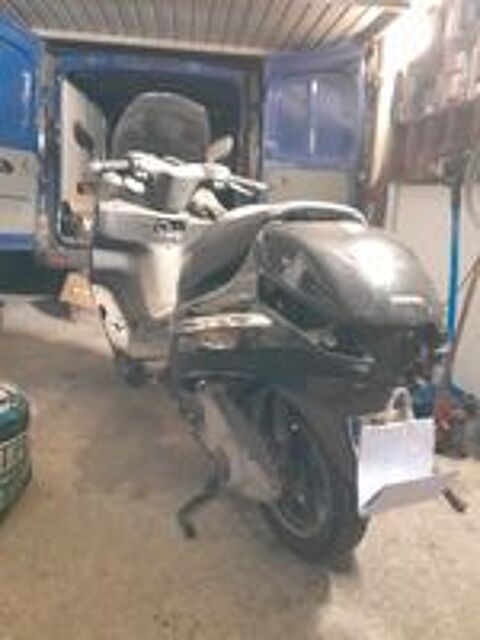 PIAGGIO 2004 occasion 92270 Bois-Colombes