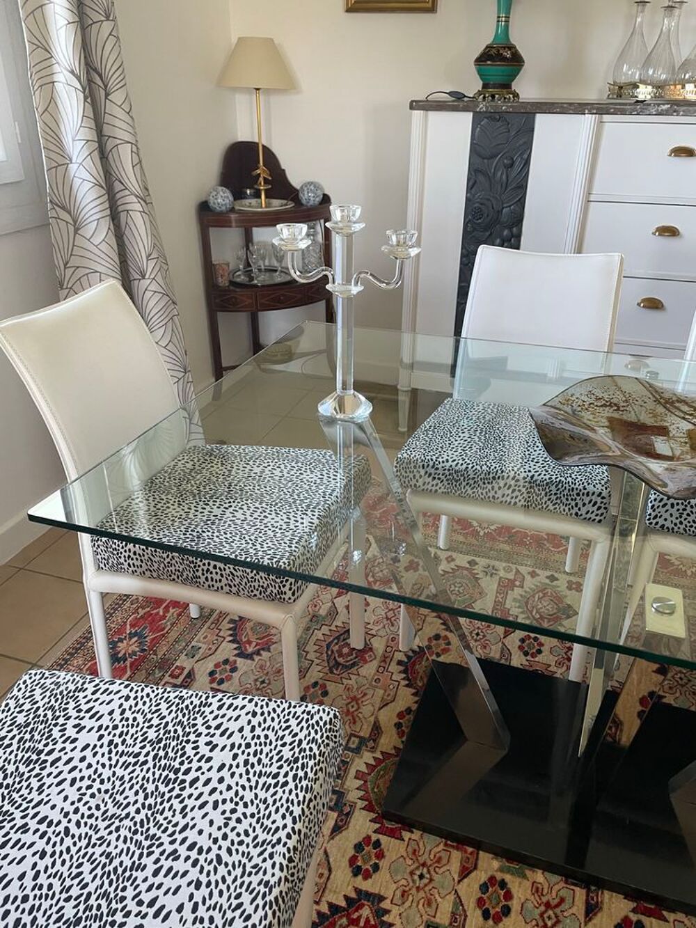 chaises, table, buffet Meubles