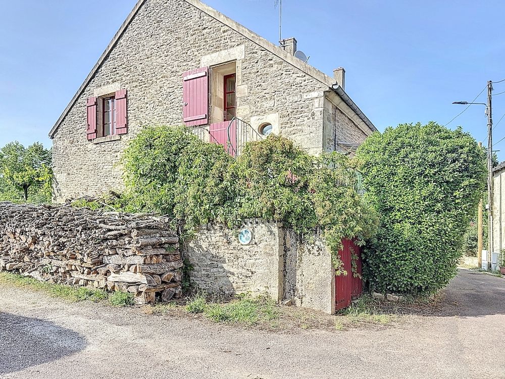 Vente Maison Maison bourguignonne traditionnelle avec jardin clos - 3 ch. Coutarnoux