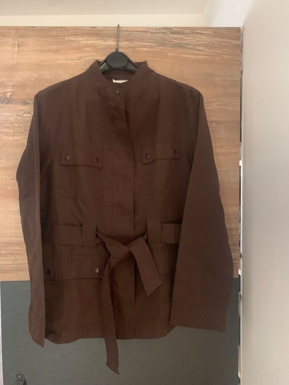 Veste femme avec ceinture et fermeture &eacute;clair Vêtements