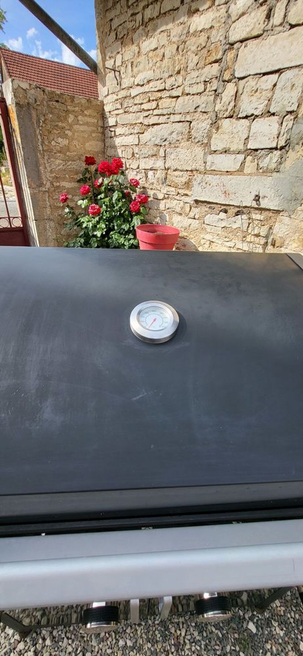 Barbecue 4 feux gaz Electroménager
