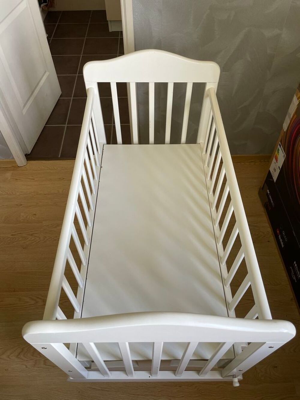 berceau &agrave; bascule blanc Mobilier enfants