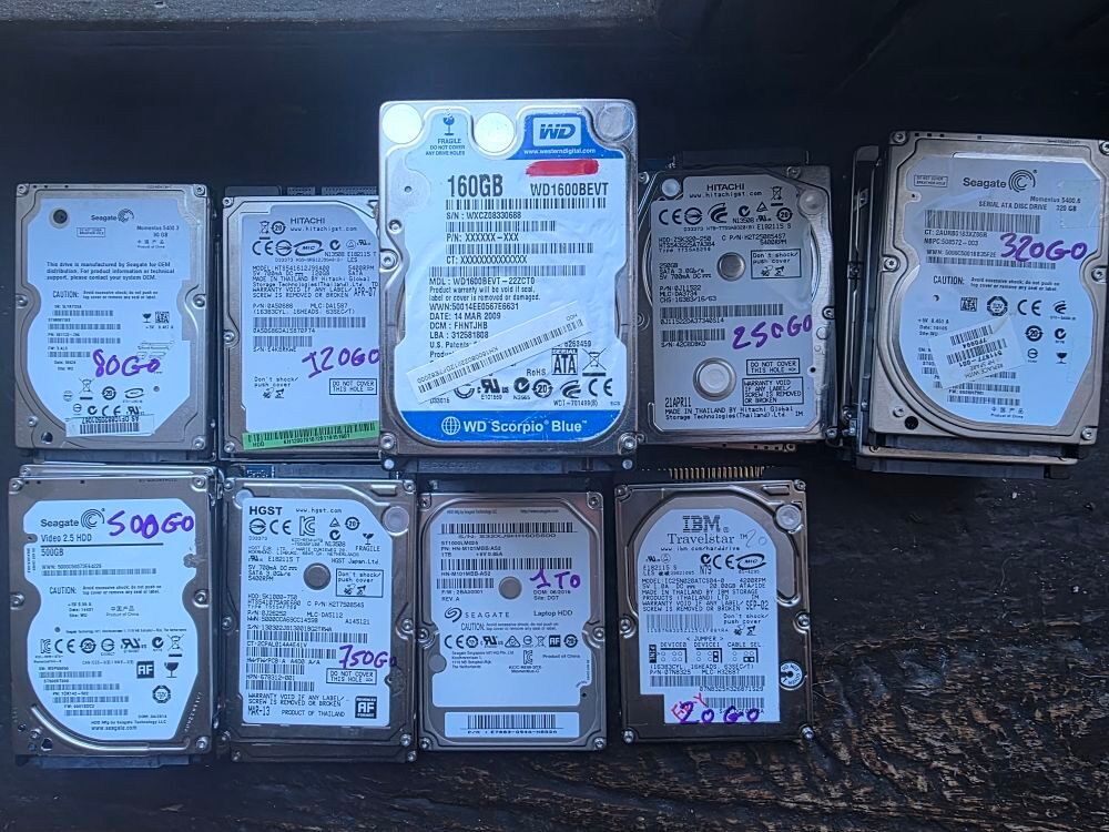 LOT DISQUES DURS 2.5" Matériel informatique