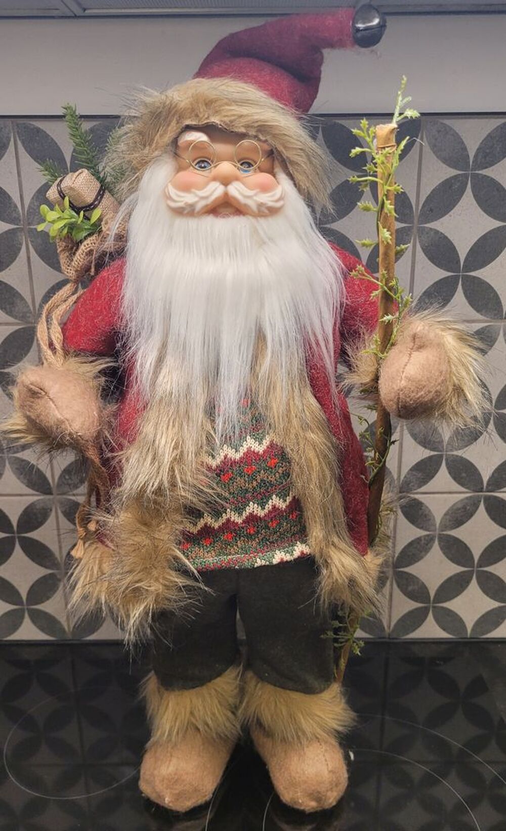 Grand P&egrave;re No&euml;l de d&eacute;coration. Décoration