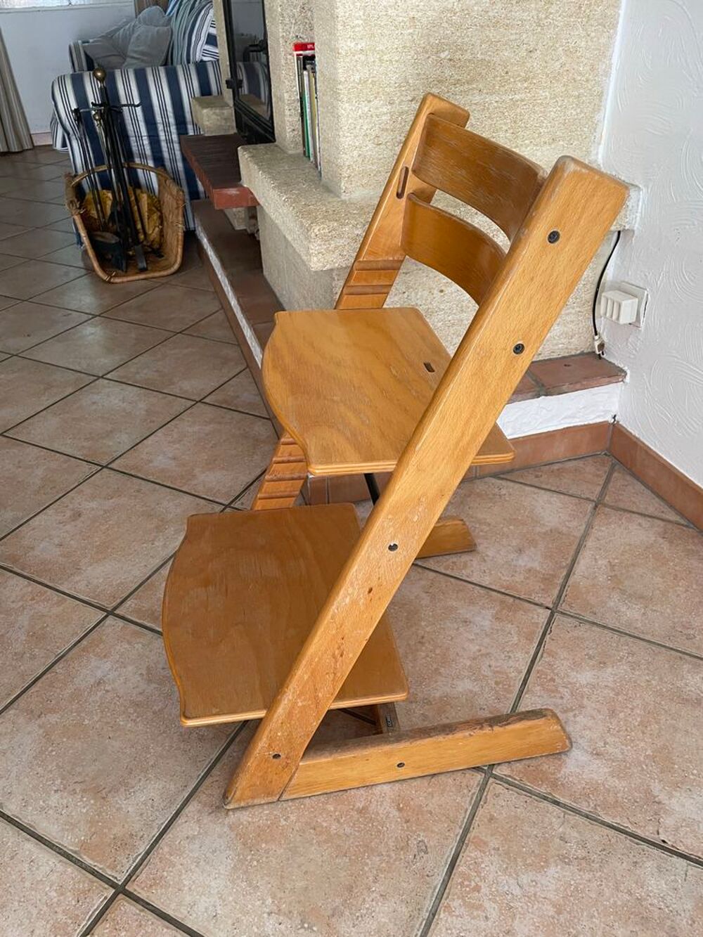 chaise, trip Trapp, en bois, massif, hauteur, r&eacute;glable chaise trip Trap, en bois massif, hauteur r&eacute;glable Meubles