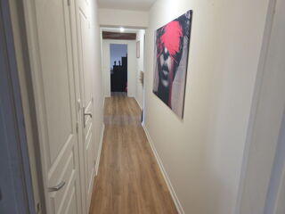  Appartement à louer 3 pièces 73 m²