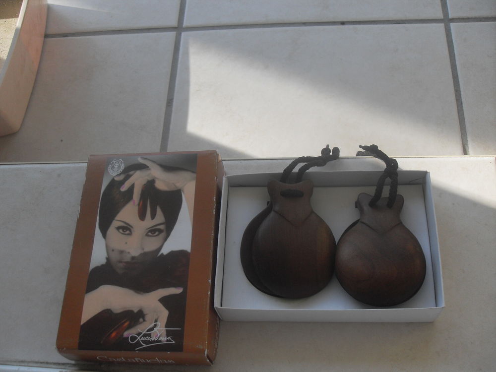Castagnettes Instruments de musique