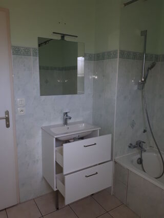  Appartement � louer 4 pi�ces 89 m�