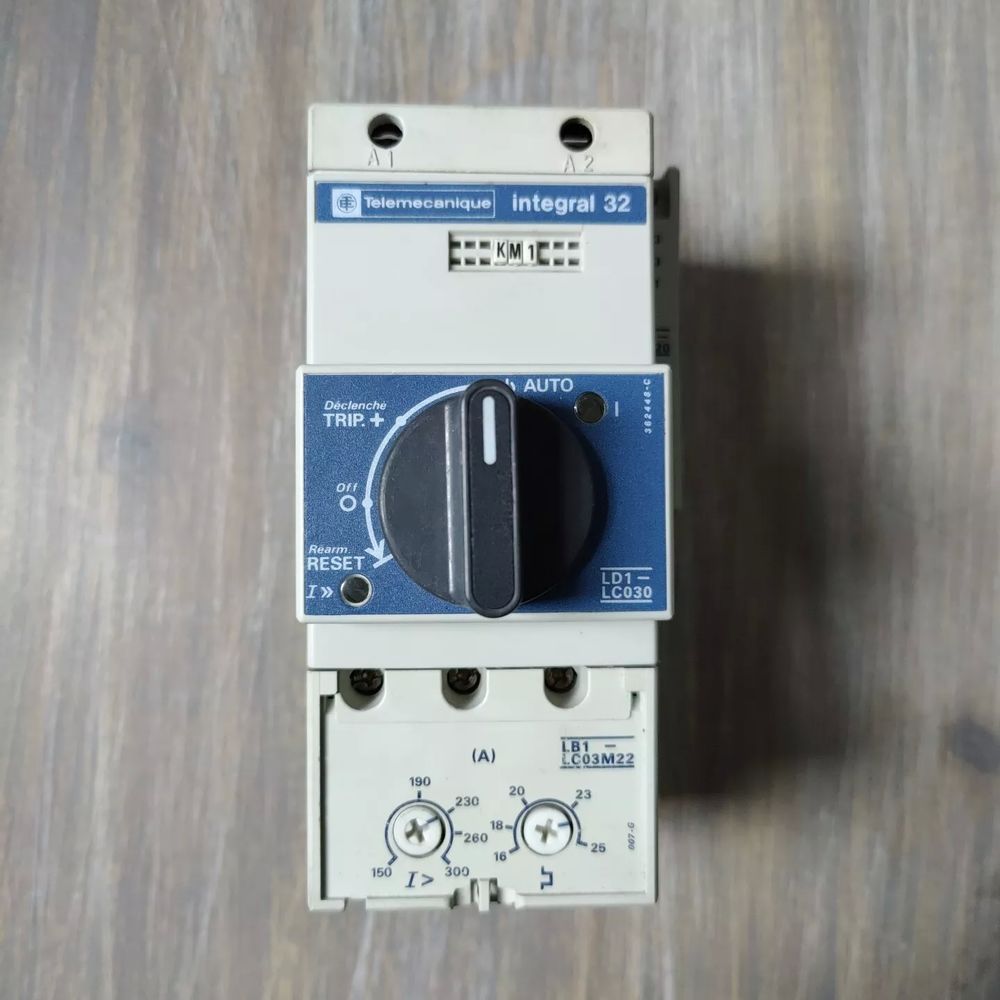 contacteur telemecanique integral 32 Bricolage