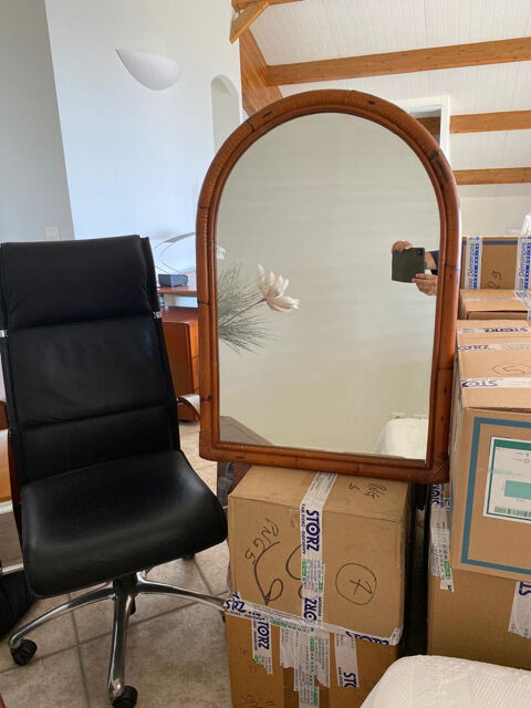 un miroir, cadre en bambou : 86x60, TBE : 60  60 Saint-Denis (97)