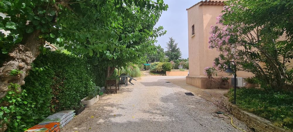 Vente Villa VILLA-PISCINE-JARDIN Saint-quentin-la-poterie