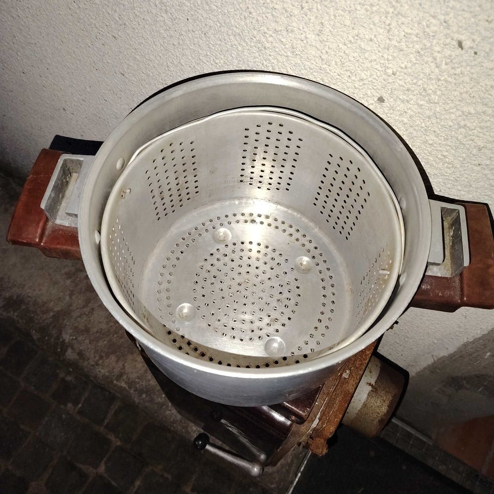 cocotte-minute avec panier Electroménager