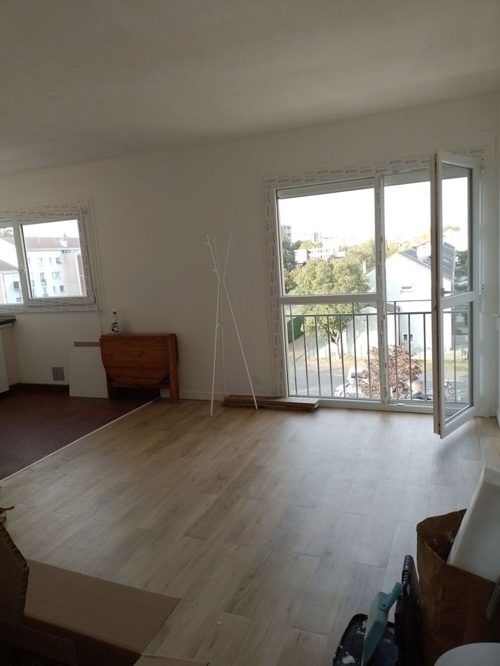 Location Appartement Studio 25 m 2 - centre ville de Maurepas Maurepas