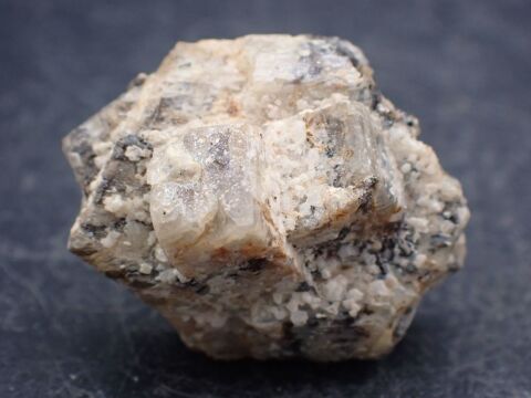 Sanidine , Massif du Sancy , Puy-de-D�me , Auvergne , France 7 Moyenmoutier (88)