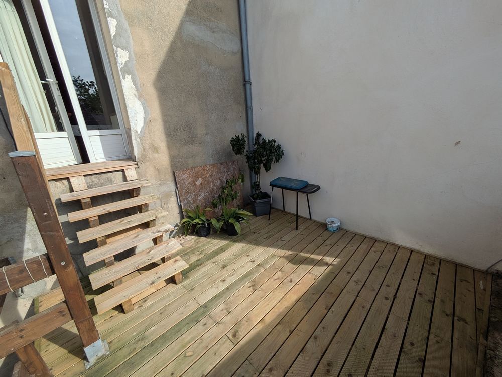 Location Duplex/Triplex 15MNS GARE PASS NAVIGO - MONTEREAU FAULT YONNE 77130 Voulx