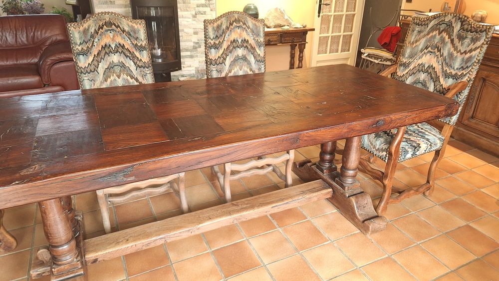 table monast&egrave;re ch&ecirc;ne XVII Meubles