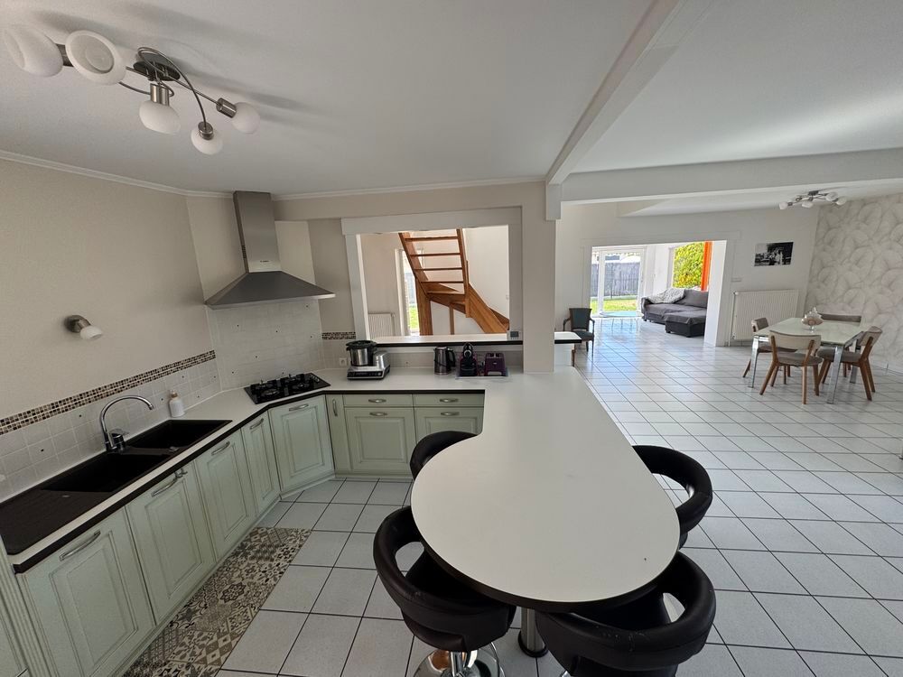 Vente Maison MAISON FAMILIALE VEAUCHE BOURG, 5 chambres Veauche