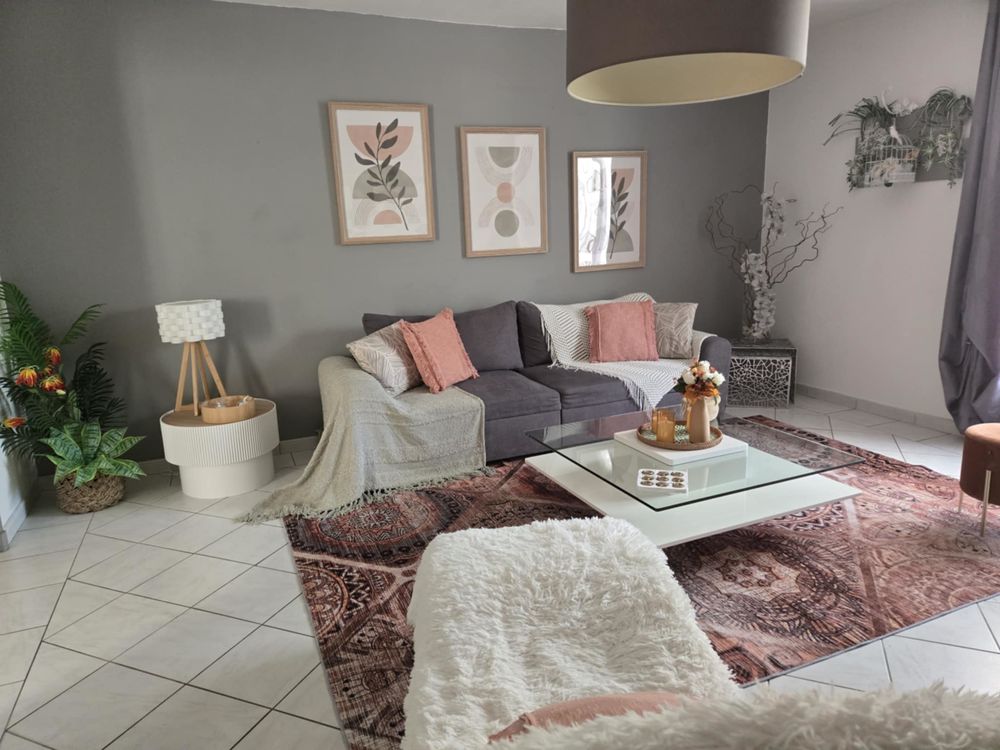 Vente Villa VILLA 231m2, PISCINE,JACUZZI, 2 APPARTEMENTS EN VIAGER LIBRE Les mayons