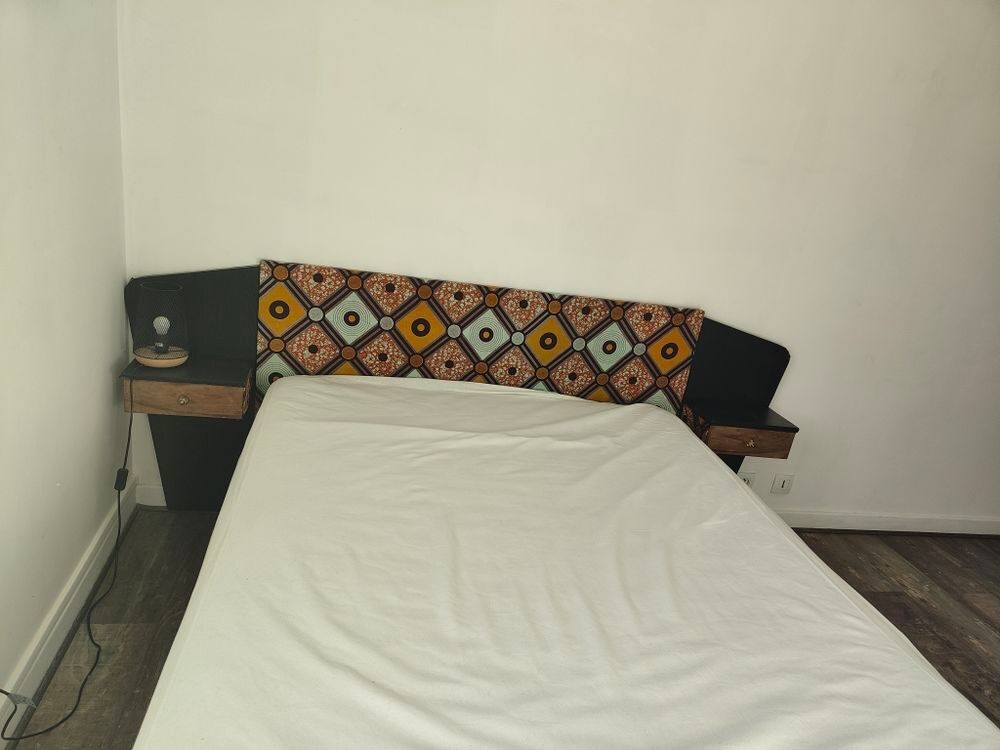 T&ecirc;te de lit en bois d&eacute;co Meubles