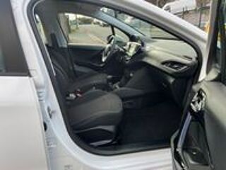 208 1.2 VTI / 82CV 2019 occasion 42700 Firminy