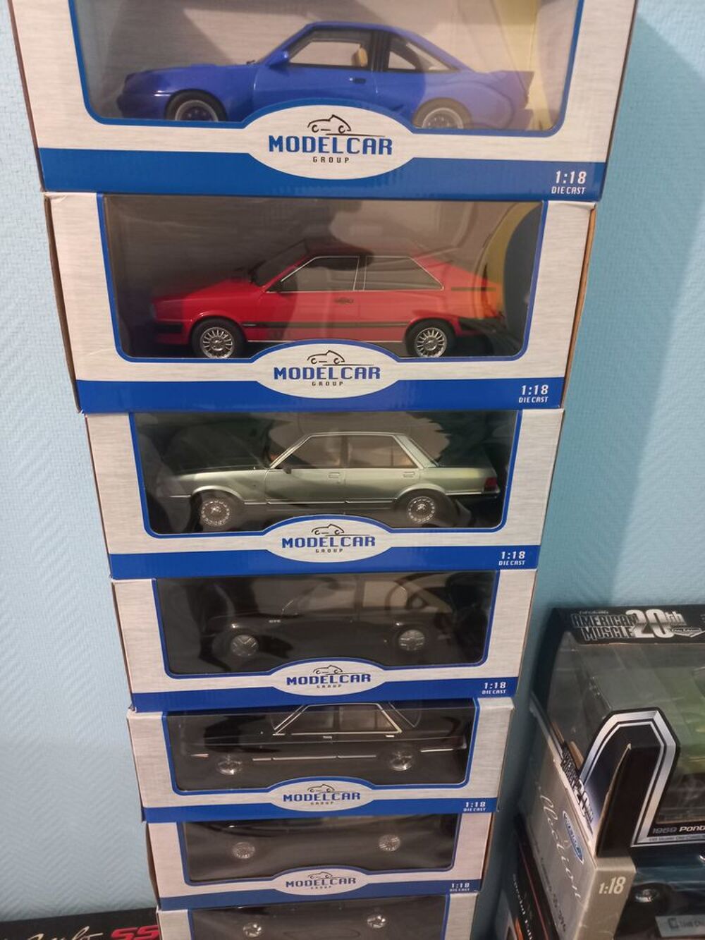 Voitures de collection miniatures &eacute;chelle 1/18&egrave;me 