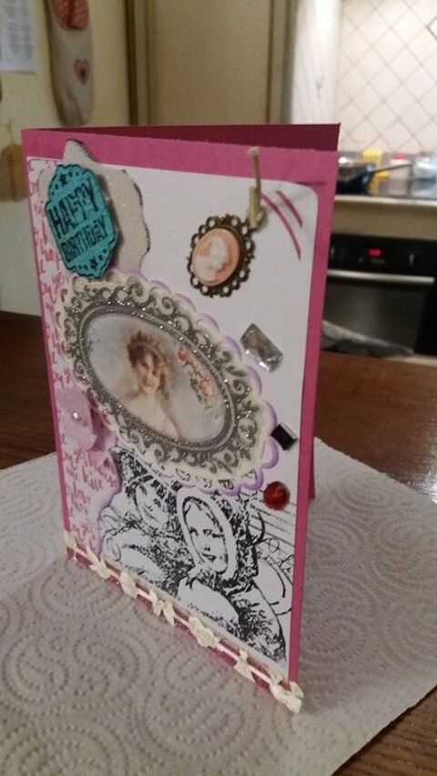 CARTES DE NOEL ANNIVERSAIRE NAISSANCES  CONDOLEANCES 
3 Charantonnay (38)