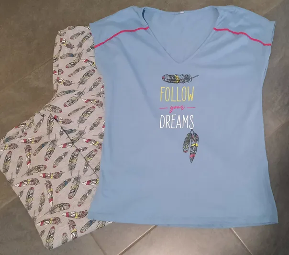 Pyjama femme imprim&eacute; original T 40 - pas port&eacute; Vtements