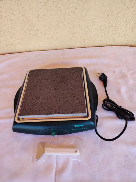 Pierrade TEFAL
30 Salon-de-Provence (13)