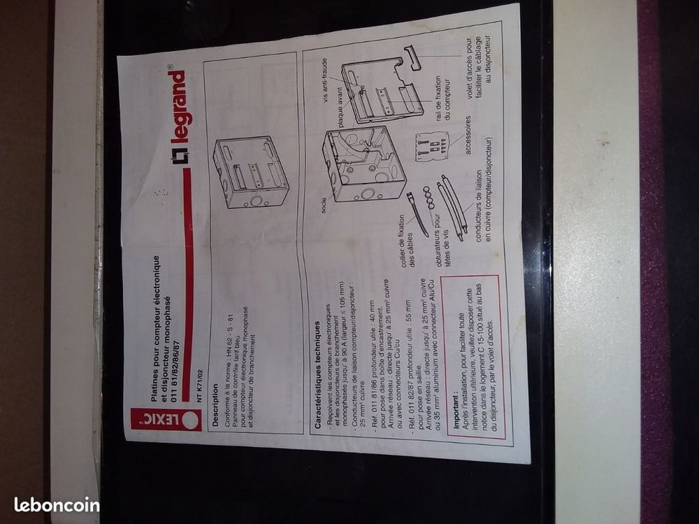 COFFRET ELECTRIQUE pour disjoncteur + compteur monophas&eacute; LEG Bricolage