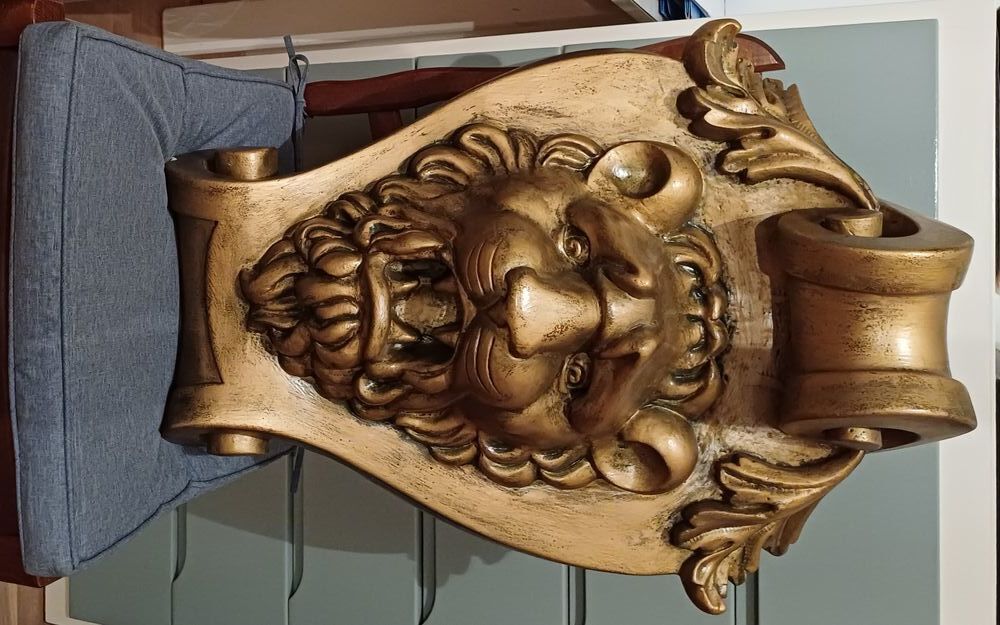 T&ecirc;te de lion en pl&acirc;tre dor&eacute; 48 x 50 cm Décoration
