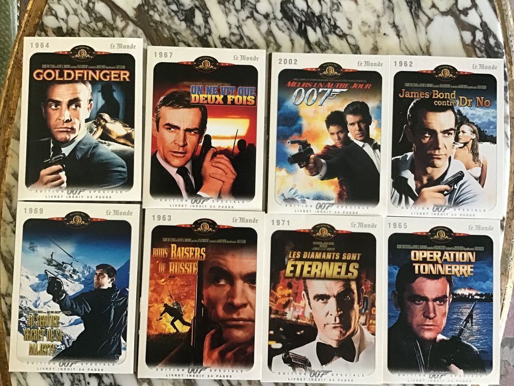 Lot de 8 DVD James Bond - Edition 007 speciale Le Monde ( titres sur la photo) DVD et blu-ray