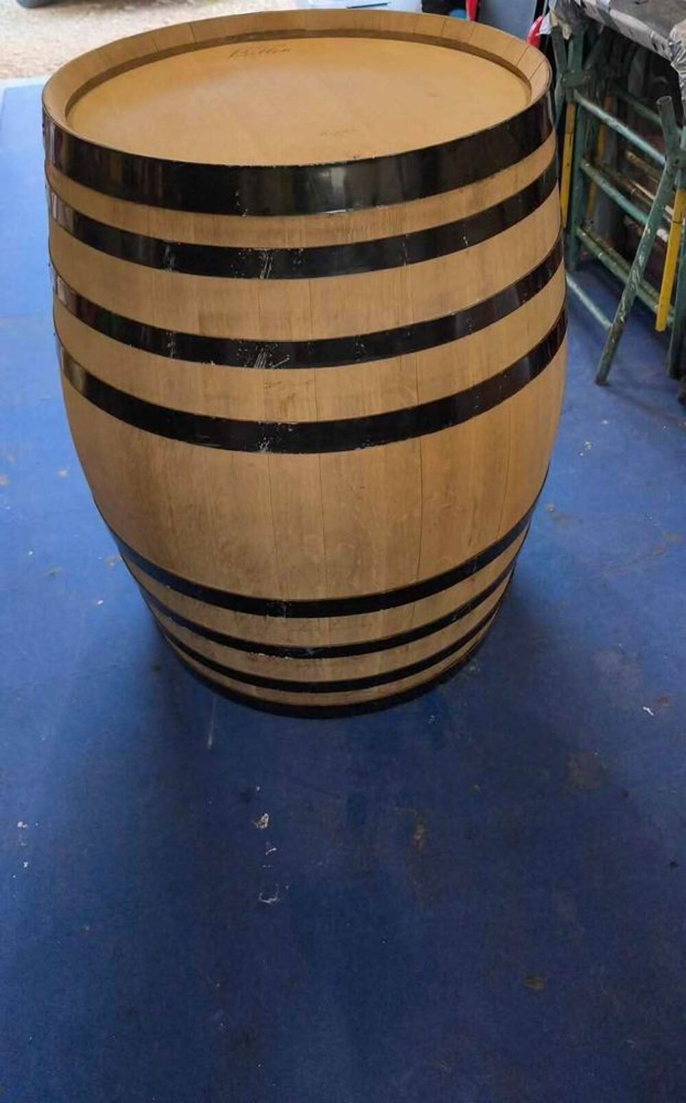 tonneau 400 litres enti&egrave;rement poncer Meubles