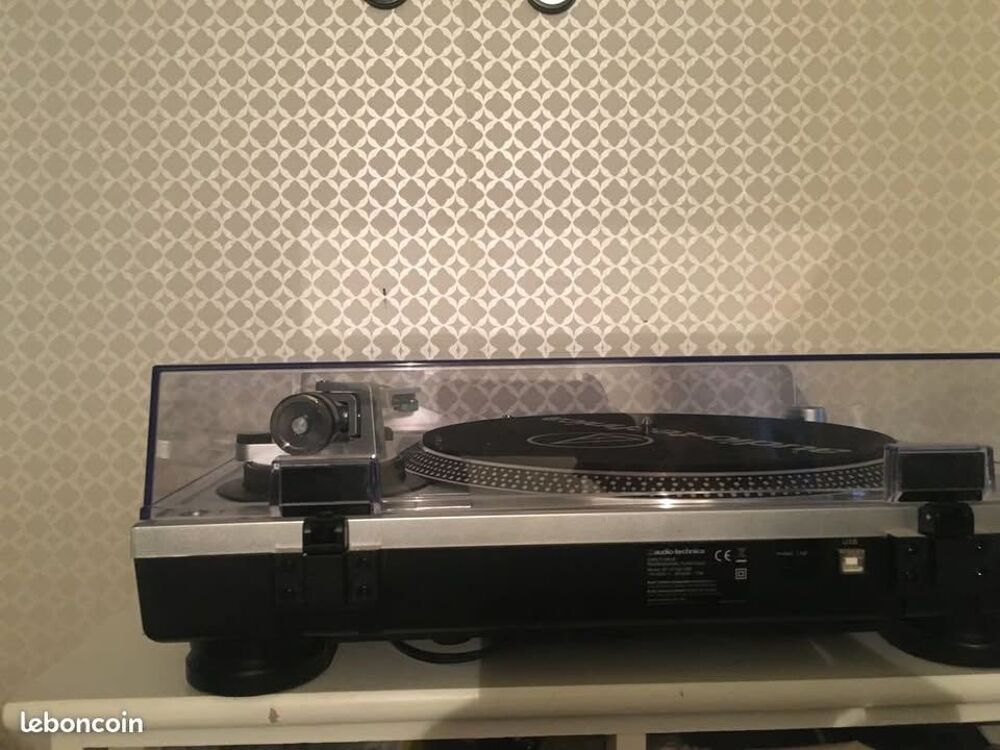 Platine vinyle Audio Technica AT-LP120 USB neuf. Audio et hifi