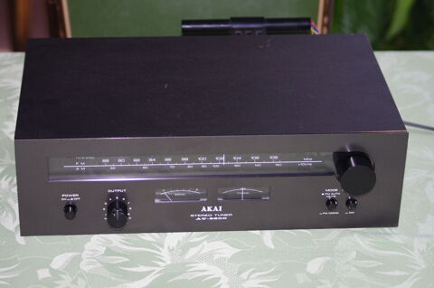 TUNER AKAI - AT2200 - VINTAGE 65 La Bâtie-Montgascon (38)