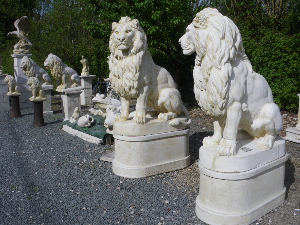 Statue de lion en pierre Décoration
