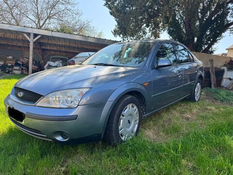 Ford mondeo 1.8i - 125 Ghia