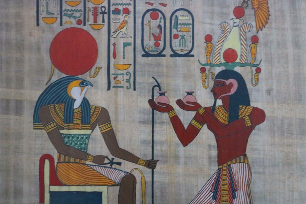 Peinture &eacute;gyptienne sur papyrus, avec Cadre en loupe d'orme Décoration
