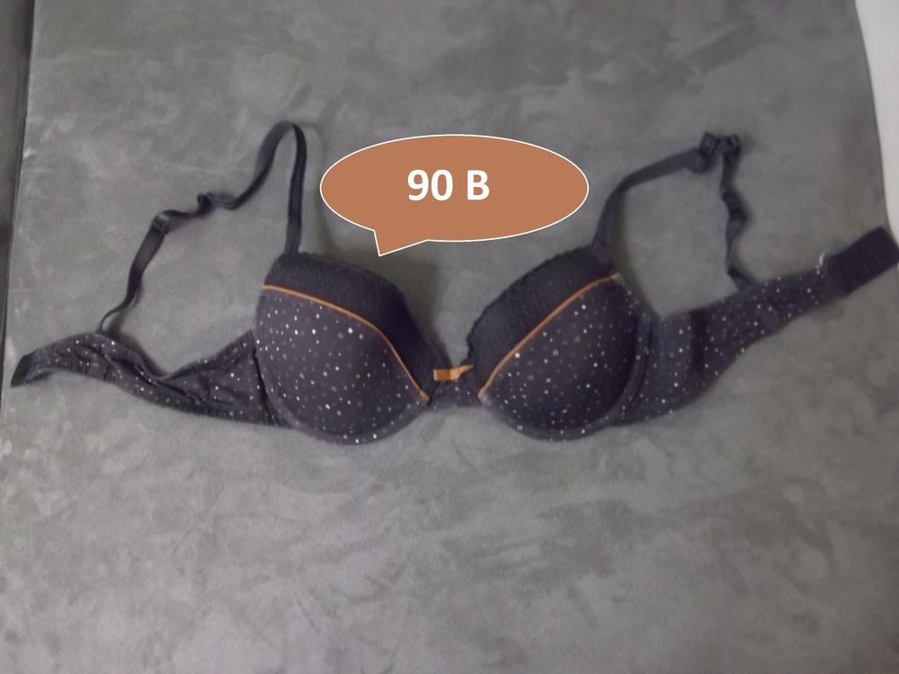Soutien-gorge coque &agrave; armature 90B Vêtements