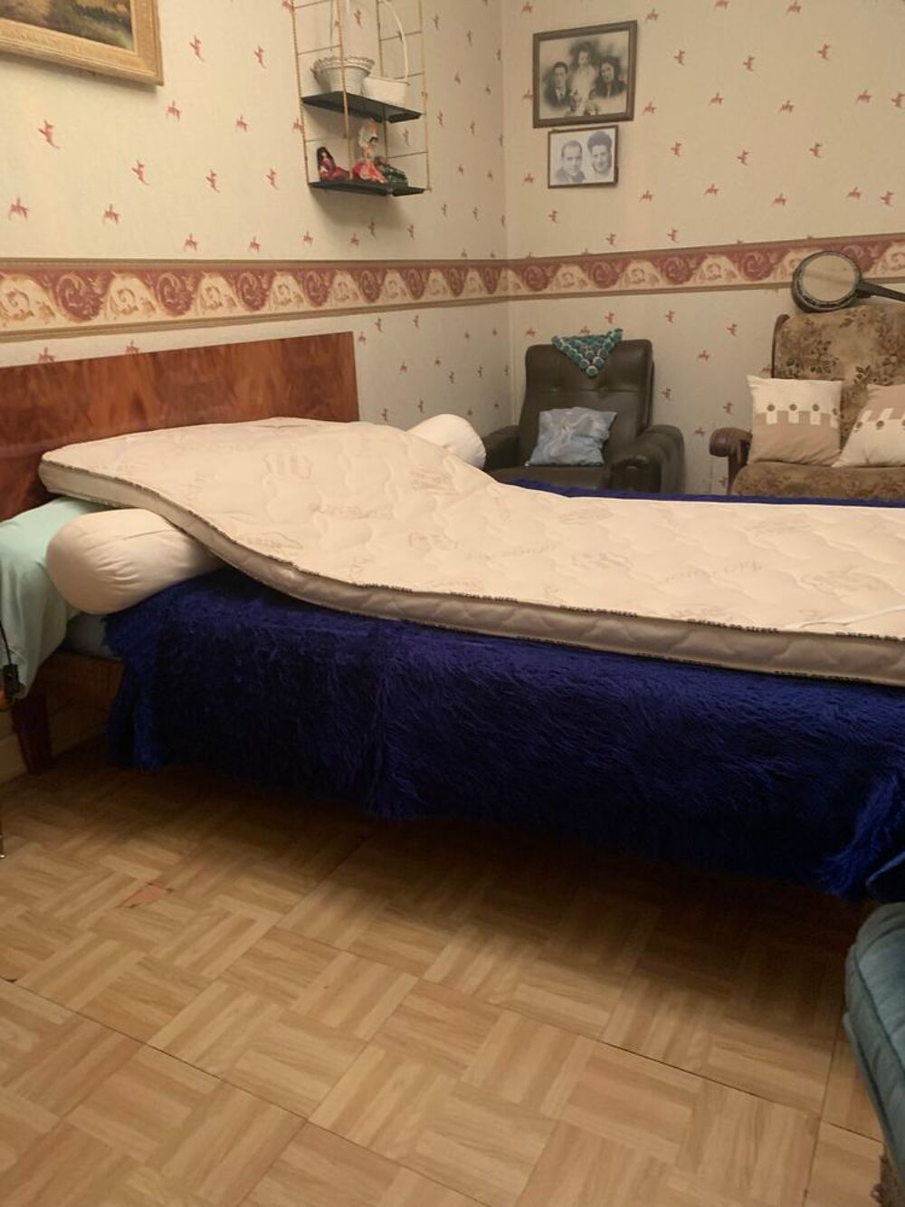 sur matelas special handicape Mobilier enfants