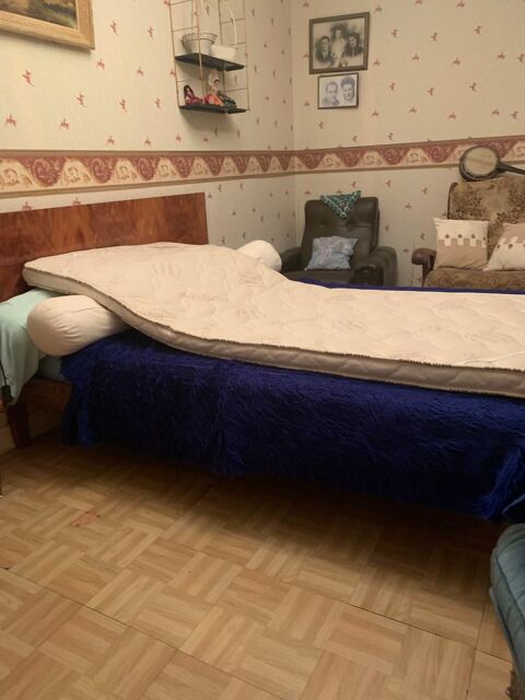 sur matelas special handicape 0 Étain (55)