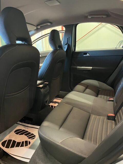 Volvo S40 1.6D - 110 Feeling 2009 occasion Cercié 69220
