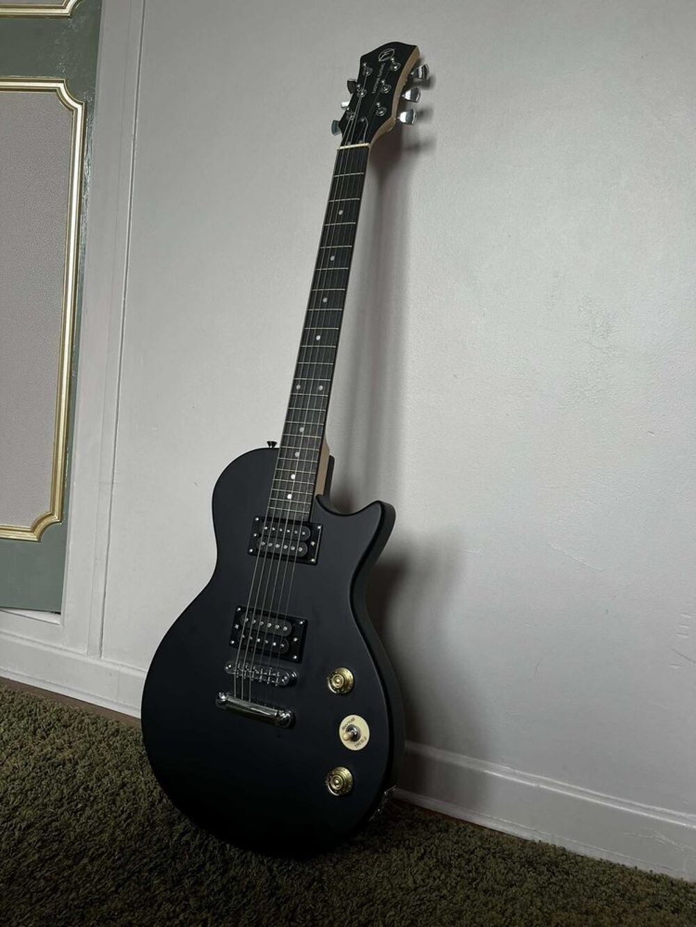 Guitare &eacute;lectrique Eastone LPL70 Satin Noir Instruments de musique