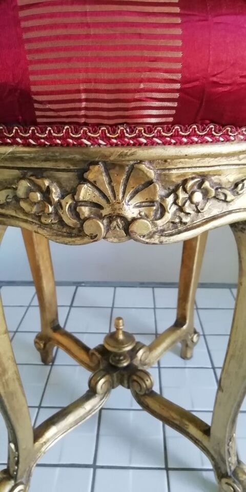 Tabouret style ancien tissu satin rouge et or 50 Saint-Quentin (02)