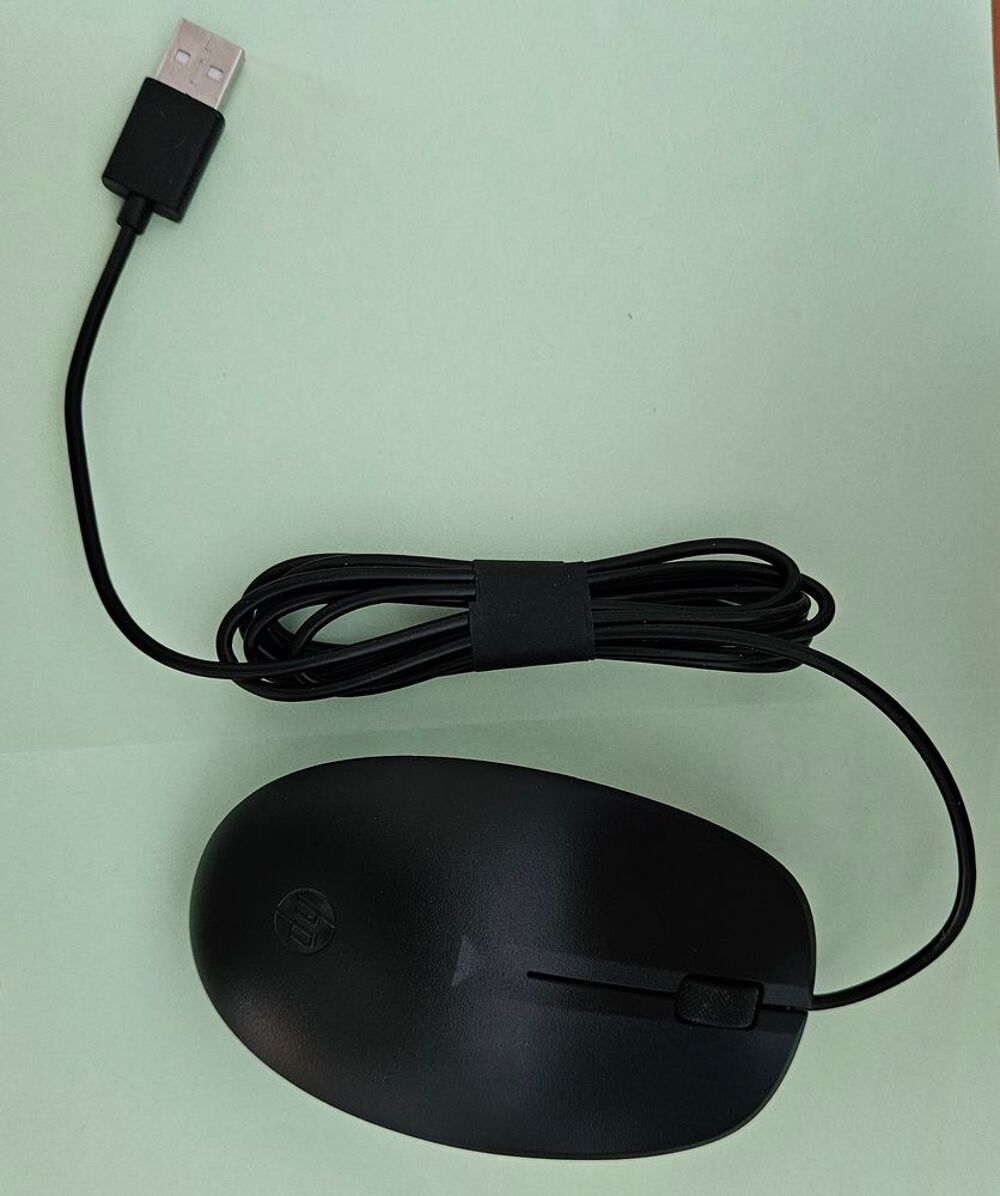 ? souris optique filaire de marque HP, de couleur noire Matériel informatique