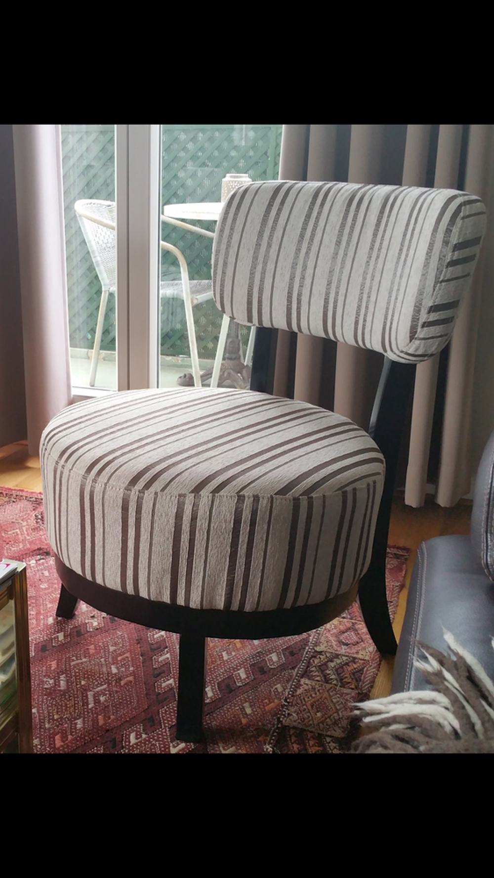 Propose 2 fauteuils tr&egrave;s bon &eacute;tat Meubles