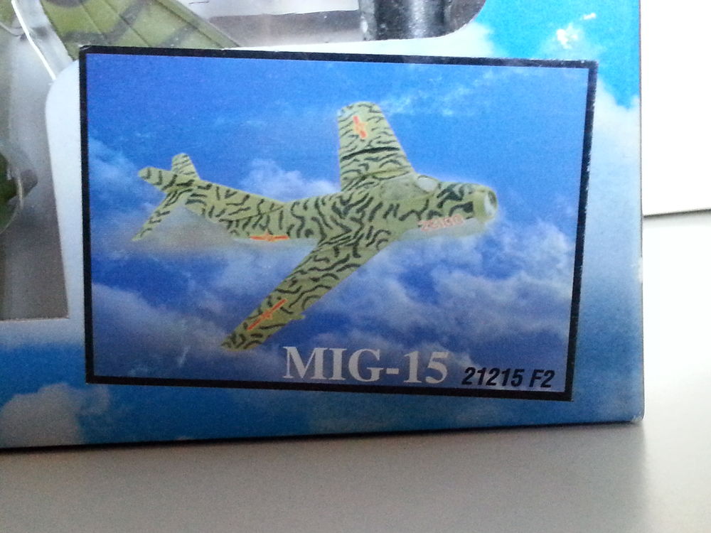 Maquette Avion - N&deg; 823
