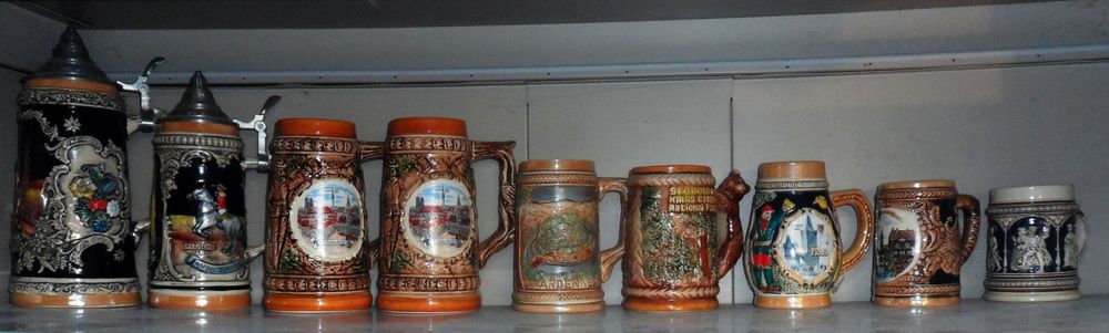 Chopes &agrave; bi&egrave;re vintages diverses en gr&egrave;s ou en terre cuite v Cuisine