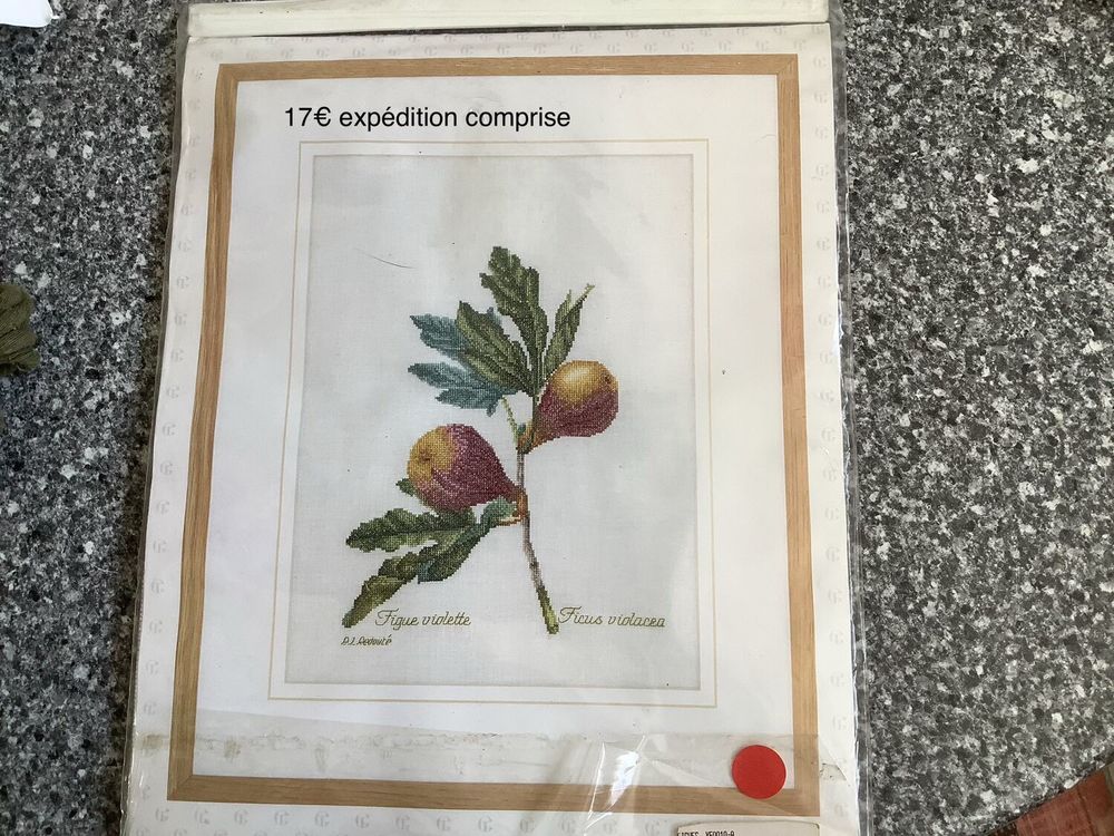 Pour les fondues de broderie aux points de croix
Décoration